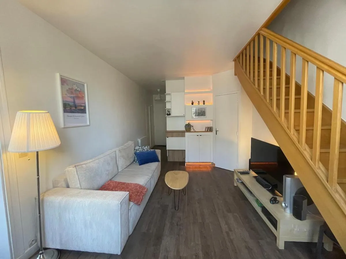 Au Coeur Du Marais, Centre De Paris 아파트