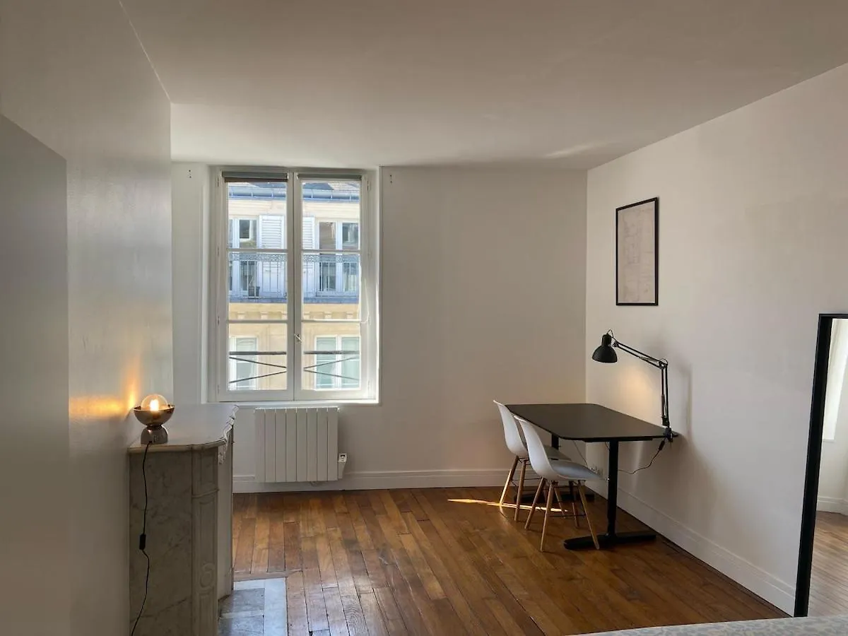 Au Coeur Du Marais, Centre De Paris 아파트 0*,  프랑스